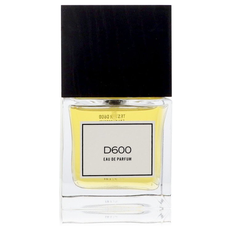 D600
